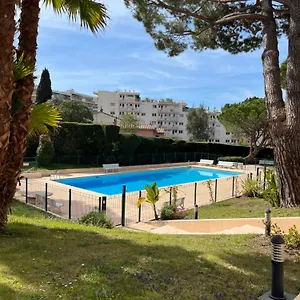 https://appartement-design-cannes.fr-provencehotel.com