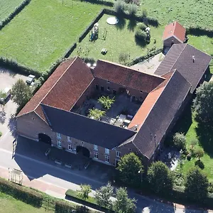 Apartment Hoeve De Binnenplaets, Schimmert
